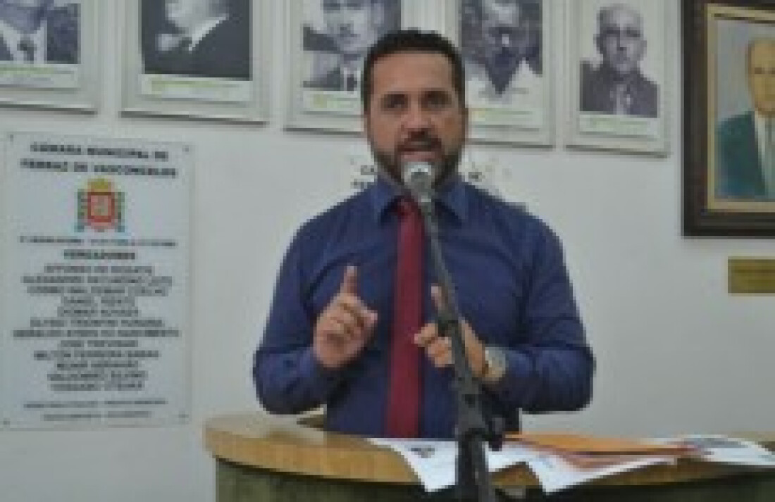 Revisão aguarda parecer jurídico
