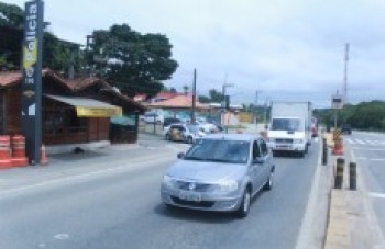 Mogi-Bertioga deverá ter trânsito intenso amanhã