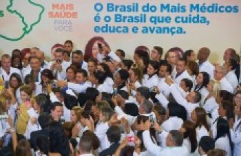 Cuba deixa programa do governo Federal