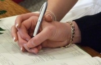 Balanço aponta queda na oficialização de casamentos