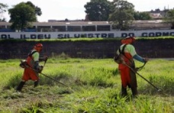 Estádio de Itaquá recebe melhorias