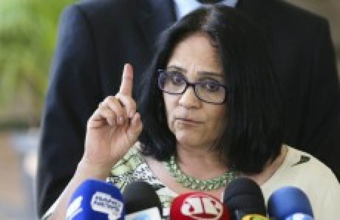 Damares irá trabalhar com princípio Cristãos