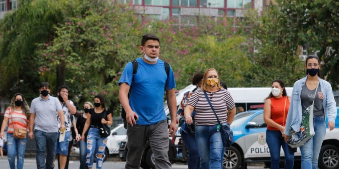 Brasil registra 19 mil novos casos de covid-19