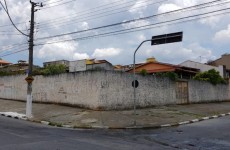 Prefeitura adquire área para construção de unidade escolar