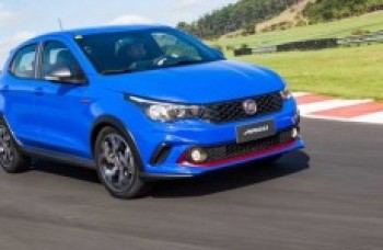 Projeção: Argo T-Jet rivaliza com Polo GTS