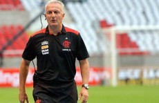 Fla pega Cruzeiro e 'seca' o líder