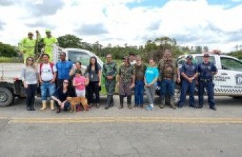 Grupo retira 5,2 toneladas de lixo em mutirão de limpeza no Brejinho