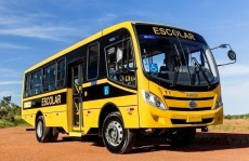 Educação recebe ônibus escolar com acessibilidade