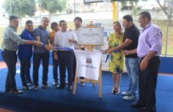 Revitalizado, centro esportivo do Jardim Camila é entregue