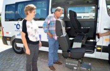 Veículo transportará pacientes até SP