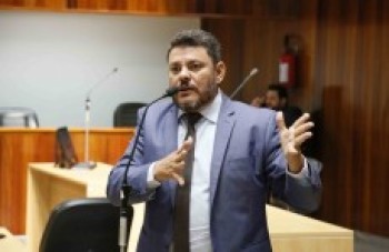 Legislativo aprova projeto de transparência de informações