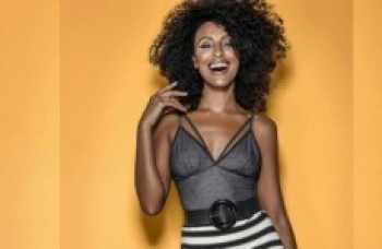 Sheron Menezzes diz ser uma 'nova mulher'