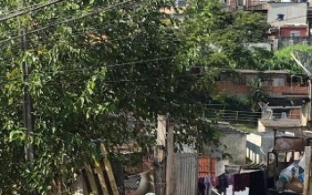 Morador reclama de depósito de reciclagem em Itaquá