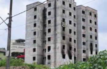 Prédio vai abrigar creche, secretarias e mercadão