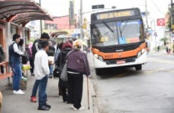 Aplicativo vai ajudar usuário a pegar ônibus na hora certa