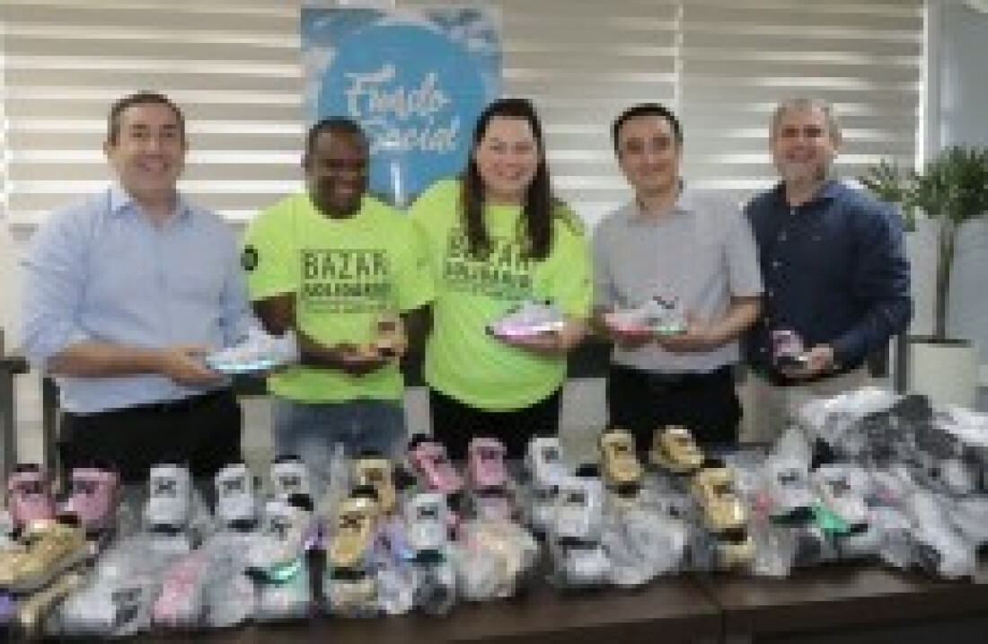 Fundo Social recebe doação de sapatos