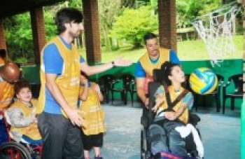 Virada Inclusiva reúne 200 pessoas na escola Monteiro Lobato