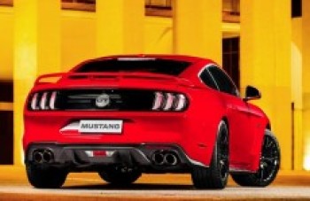 Vendido no Brasil: Ford mostra as novidades do mito Mustang