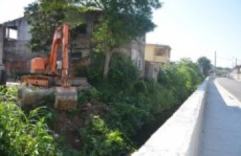 Obras no córrego Paredão têm segunda fase iniciada