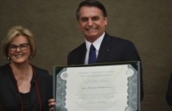 Brasil vive um novo tempo, diz Bolsonaro