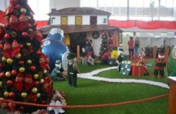 Poá abre as atrações da "Vila de Natal" com o Acender das Luzes e show da Família Lima