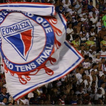 Empatados no G4, Fortaleza e Flamengo se enfrentam no Castelão