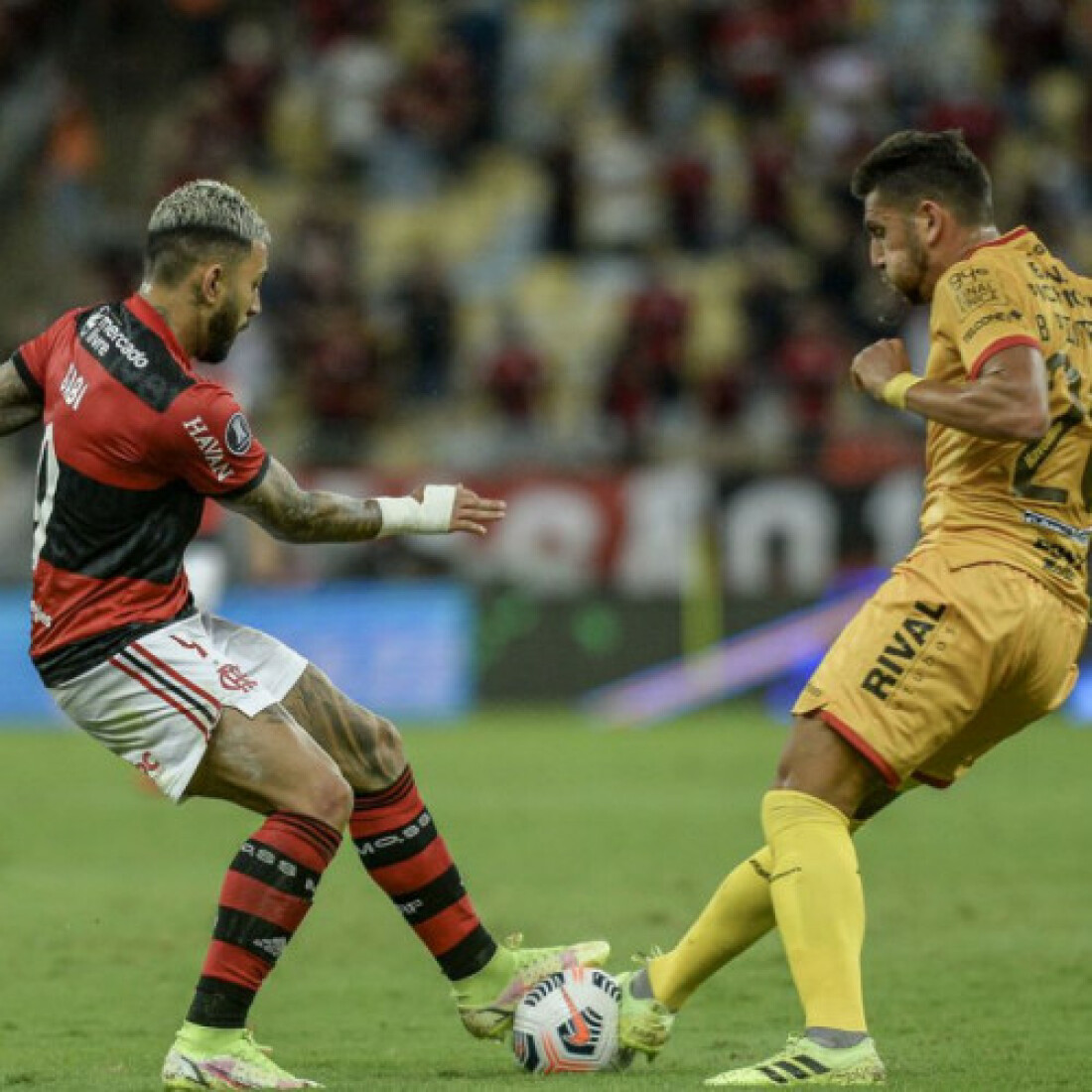 Libertadores: Flamengo enfrenta Barcelona em busca de vaga na final