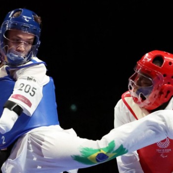 Paralimpíada: Nathan Torquato avança às semifinais do parataekwondo