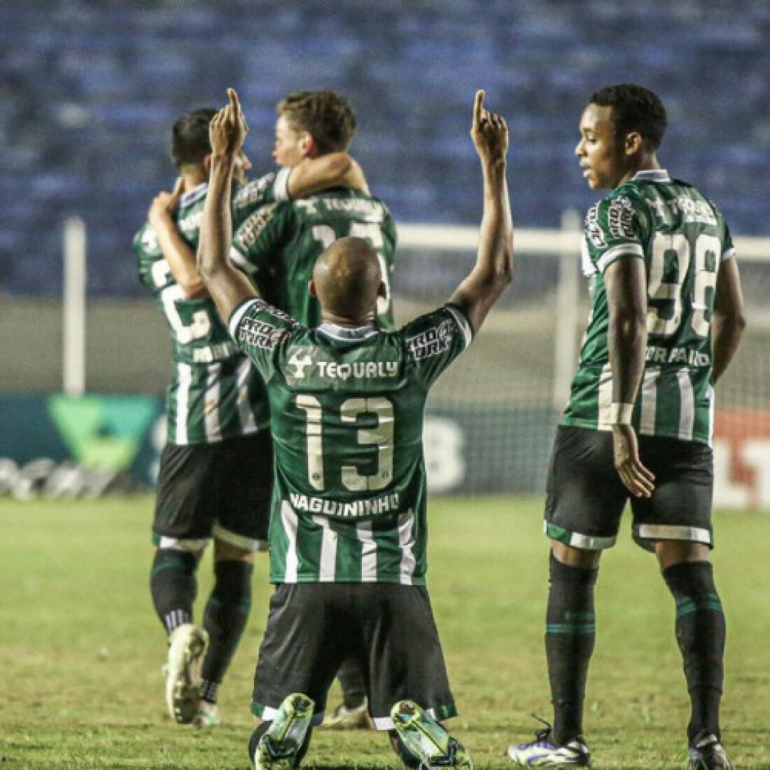 Coritiba assume ponta da Série B após vitória sobre Londrina