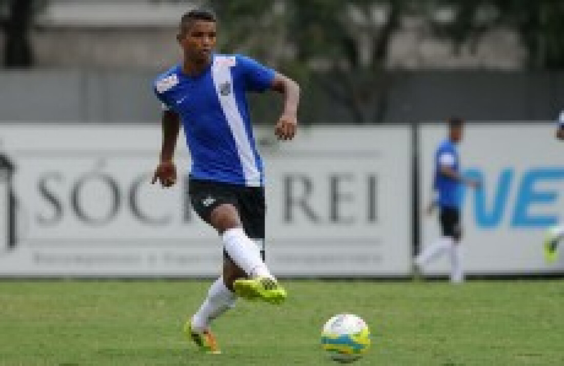 Santos quer vitória para sonhar com G4