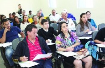 Prefeitura e Sebrae oferecem cursos