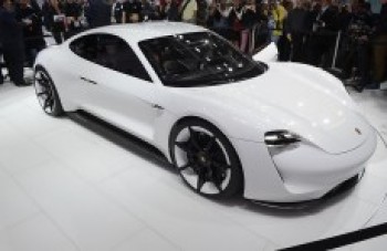 Elétricos e híbridos: o futuro chegou