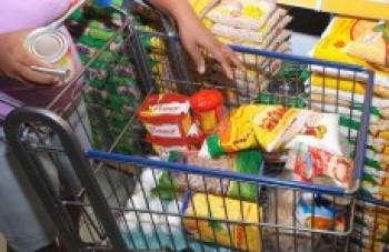 Itens da cesta básica sofrem aumento maior que do IPCA