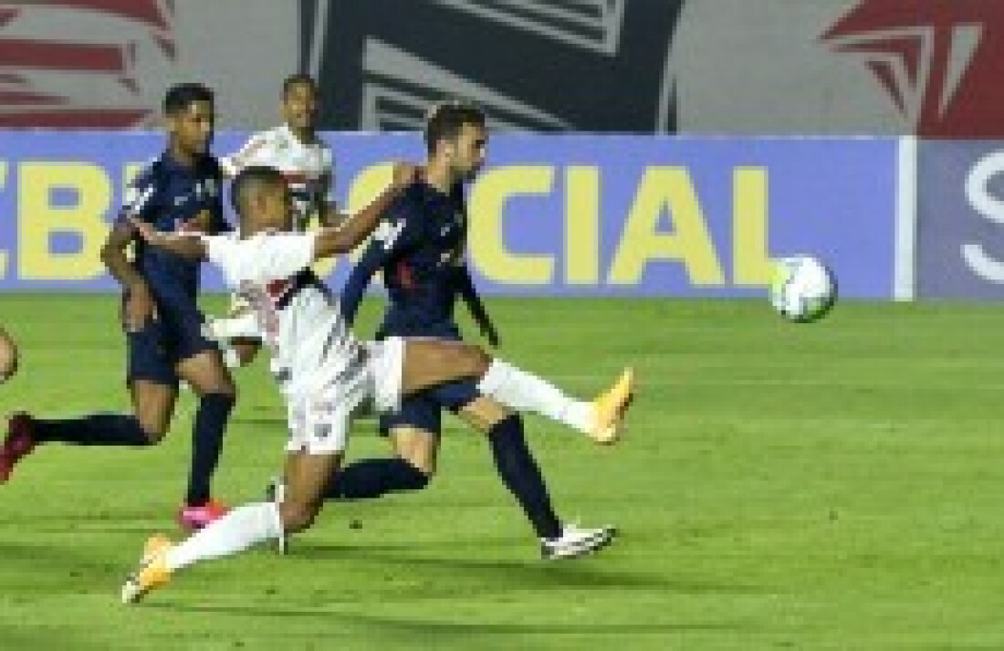 São Paulo empata com o Bragantino