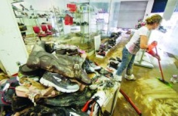 Auxílio será de R$ 5 mil às vítimas de enchentes