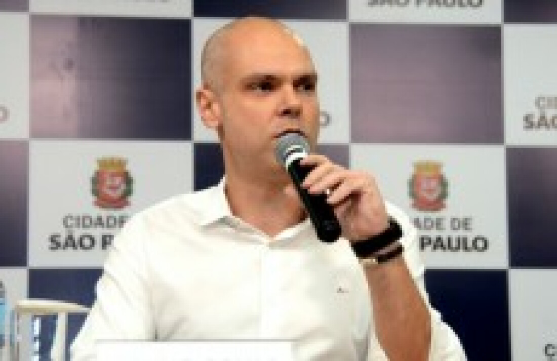 São Paulo enviará tablets para alunos