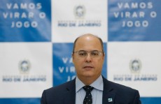 Governador do Rio é afastado por 180 dias