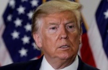 Trump festeja alta das bolsas mesmo com 'praga chinesa'