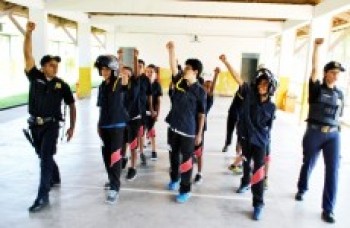 700 alunos participam de programa contra as drogas