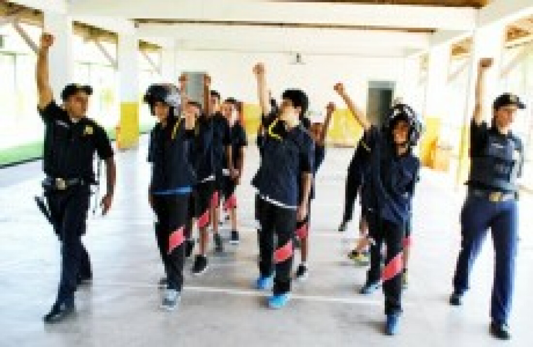 700 alunos participam de programa contra as drogas
