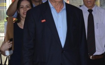 Empreiteiro teria pago para 'ajudar' José Dirceu