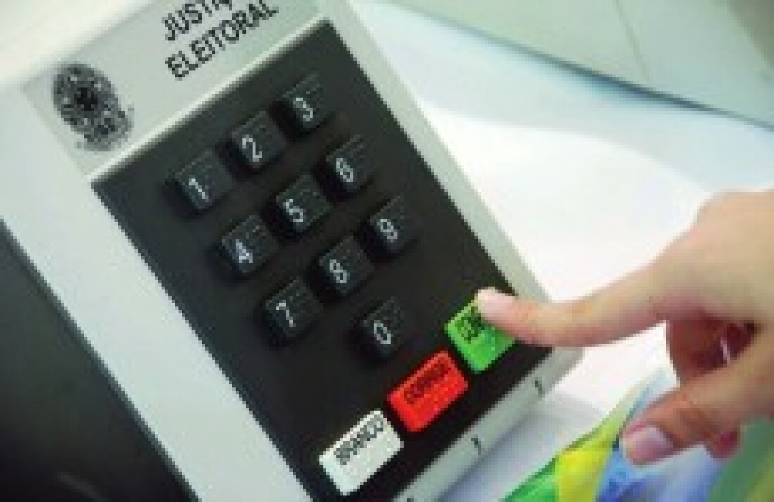 Prazo para justificar voto vai até dezembro