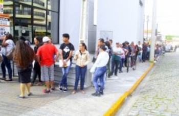 Índice de pessoas sem trabalho cai