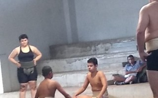 Aluno de Suzano participa de torneio de sumô no Japão