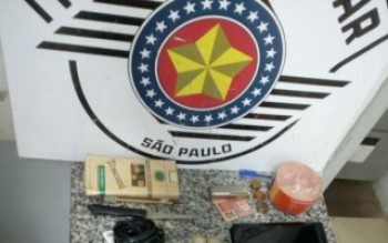 PM da região prende dois por furto