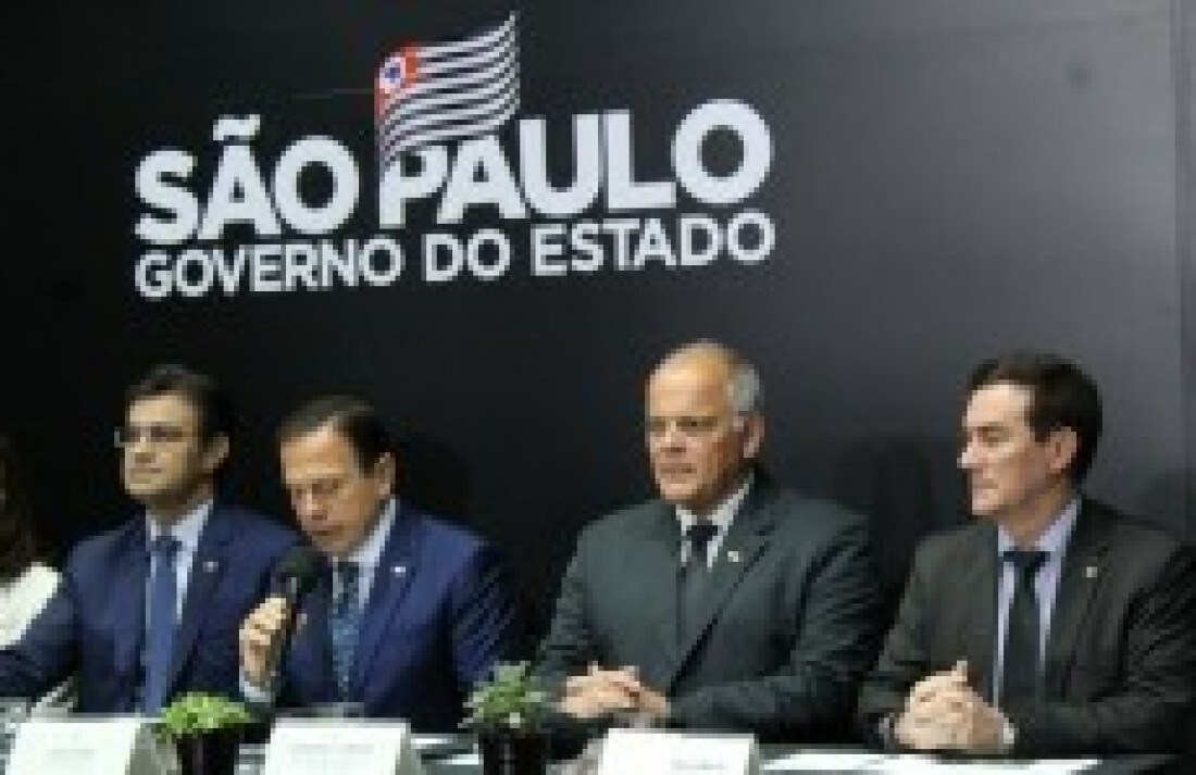 PM recebe 100 bicicletas elétricas