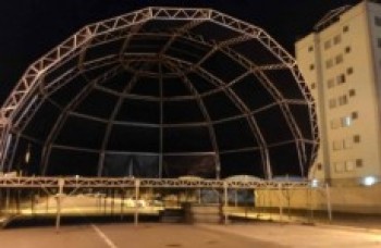 Espetáculo de músicas e luzes ocorre hoje na Avenida Cívica