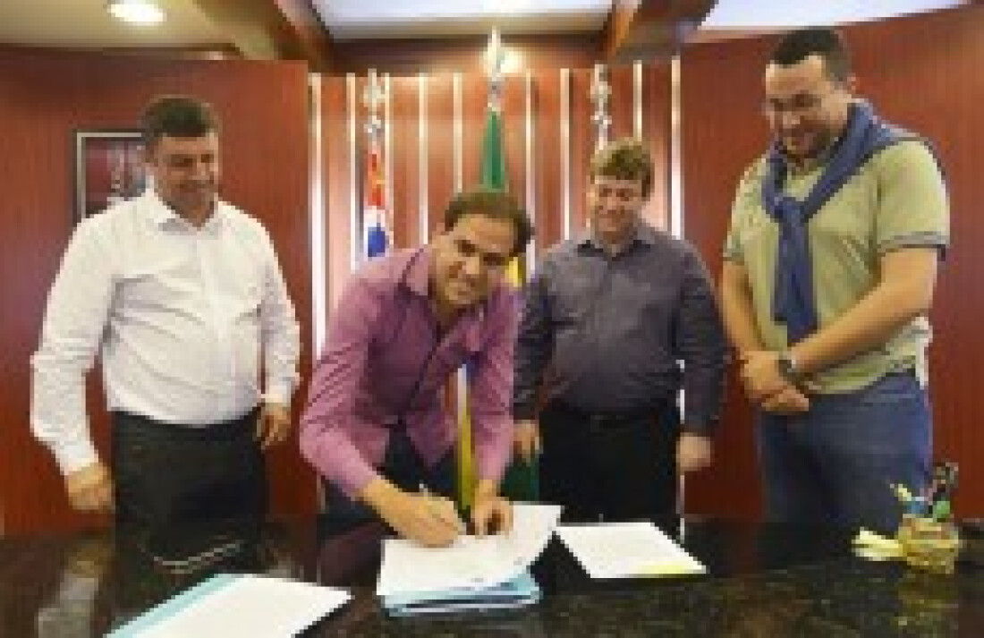 Parceria garante desconto em cursos para servidores