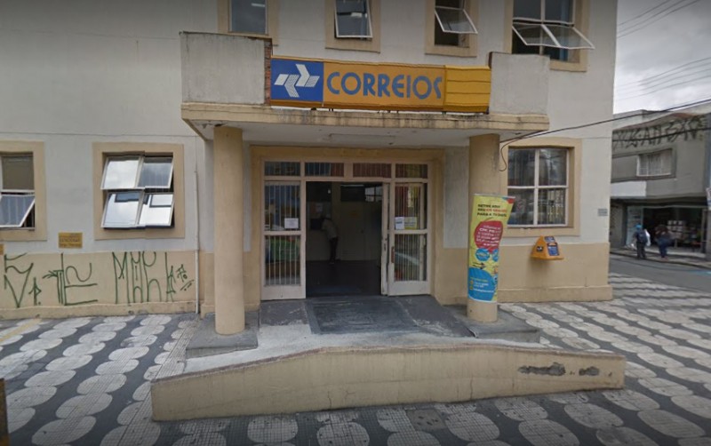 Agência dos Correios do centro de Mogi é roubada