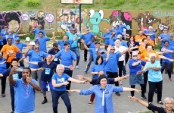 Carreata Azul contribui na campanha contra a doença